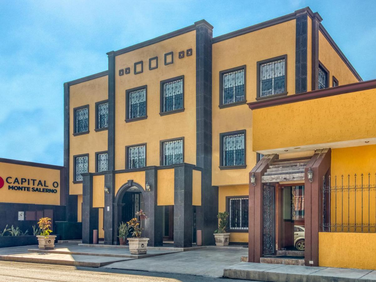 Monte Salerno Hotel & Suites Montemorelos Εξωτερικό φωτογραφία