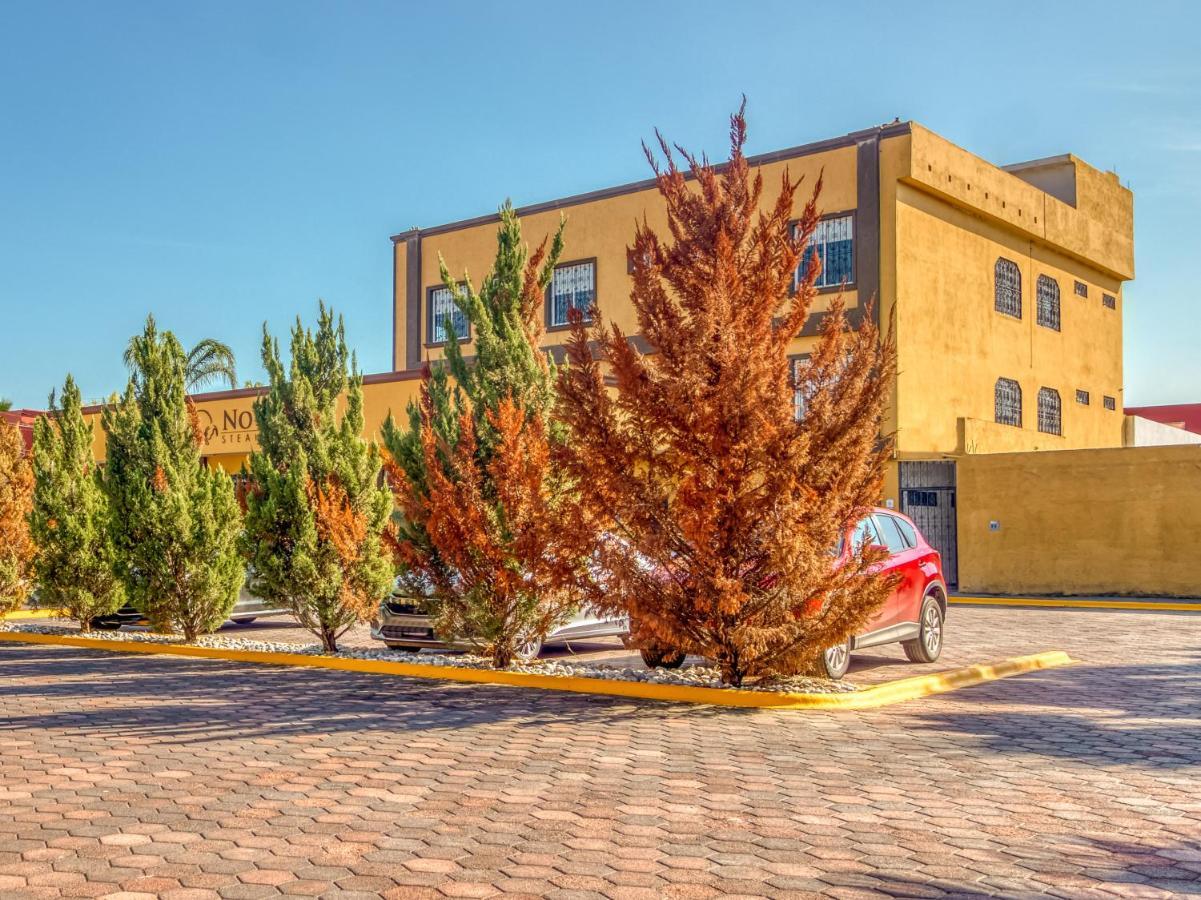 Monte Salerno Hotel & Suites Montemorelos Εξωτερικό φωτογραφία